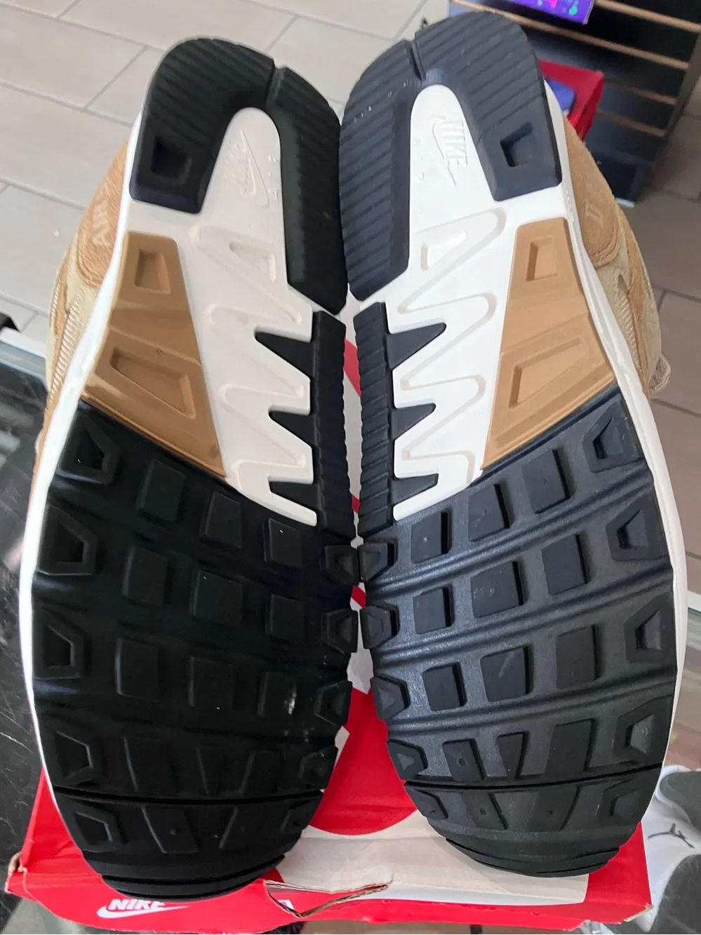 Nike Air Span 2 SE SP19 Parachute Beige Size 9